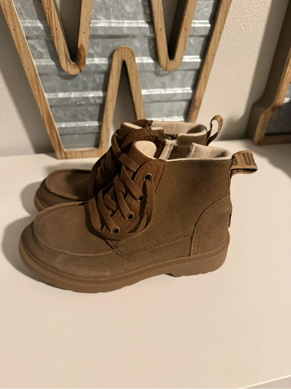 UGG Kids Kristian Chelham Weather Suede Lace-Up Zipper Ankle Boots